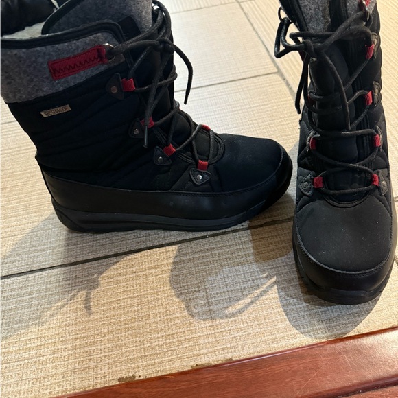 Nexx brand.winter boots.super warm.lots of cushions. - Picture 4 of 6